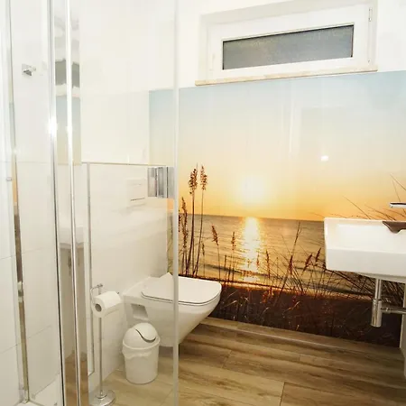 Haus Nordstrand Ferienwohnung 28 Mit Sauna- Und Schwimmbadnutzung Im Ahoi Sellin *